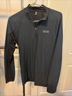 GORE Men’s Black Quarter-Zip Performance Top